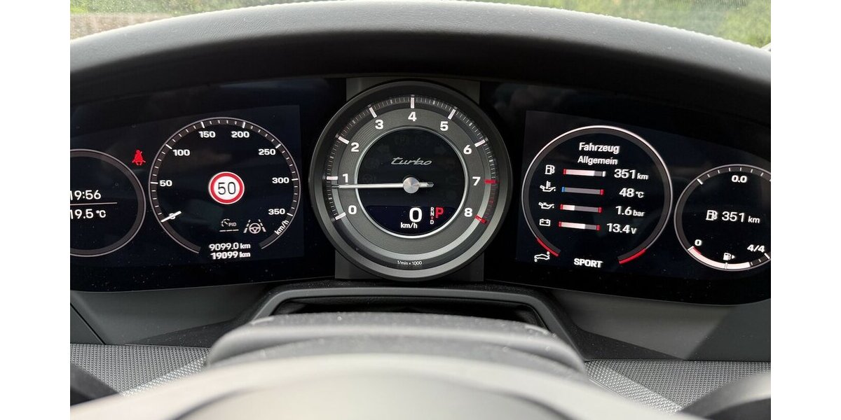 Porsche 992 Turbo*1.Hand,unfallfei,Approved,NP 206k* 19.000 km 169.850 &euro; Schorndorf 73614