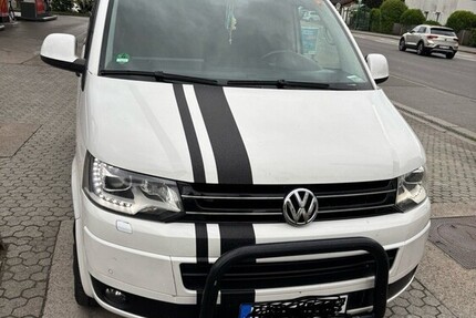 VW 100 Bus 248.540 km 14.100 € Farchant 82490
