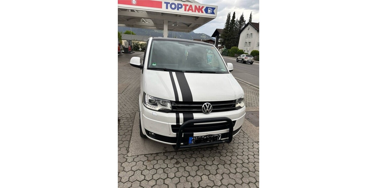 VW 100 Bus 248.540 km 14.100 &euro; Farchant 82490