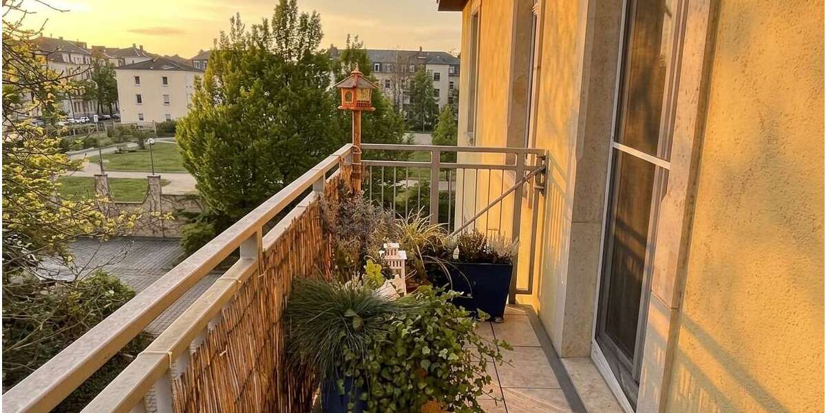 Etagenwohnung Dresden / Trachau Trachau - 3 Zimmer, 93 m&sup2;, 356.200&euro; | Angebot:27126899