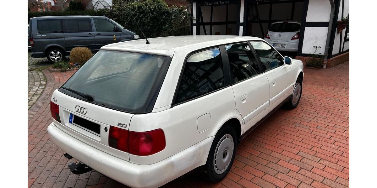 Audi A6 340.000 km 2.300 &euro; Lemförde 49448