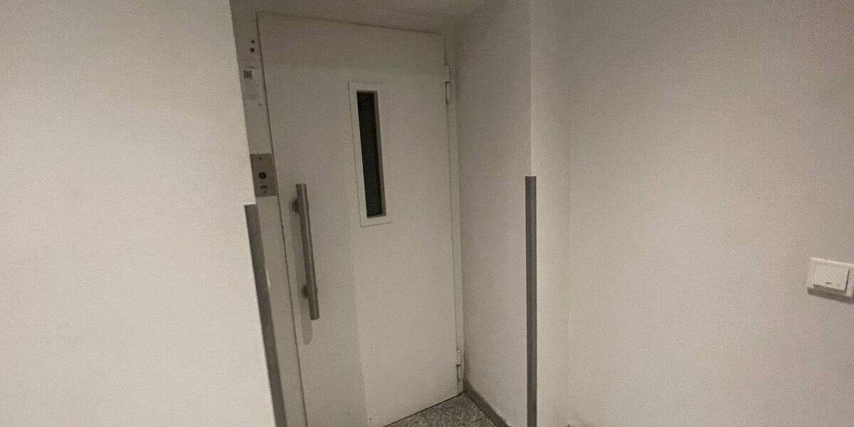 Gewerbeobjekt Bad Homburg vor der Höhe Bad Homburg - 4 Zimmer, 104 m&sup2;, 595.000&euro; | Angebot:23418864