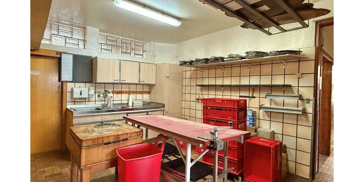 Mehrfamilienhaus, Wohnhaus Brake Kirchhammelwarden - 6 Zimmer, 237 m&sup2;, 385.000&euro; | Angebot:26055368