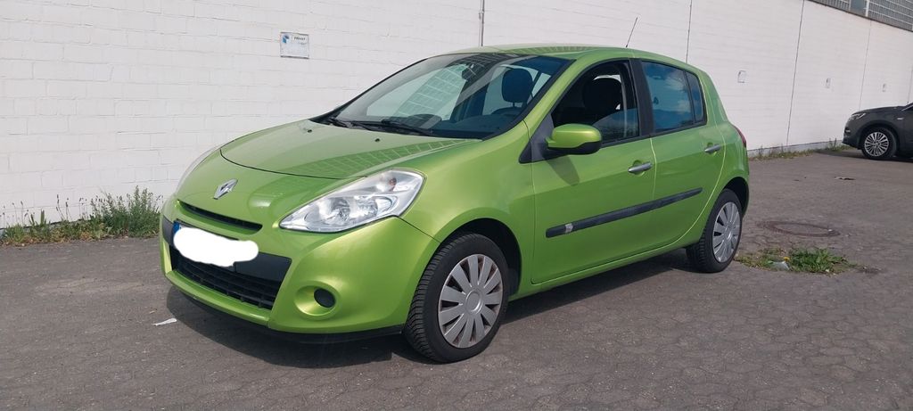 Renault Clio 217.000 km 1.999 &euro; Kelkheim ( Taunus ) 65779
