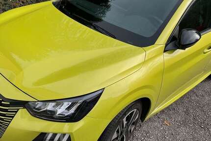Peugeot 208 8.390 km 18.190 &euro; Freilassing 83395