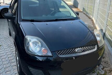 Ford Fiesta 215.000 km 1.200 &euro; Kunreuth 91358