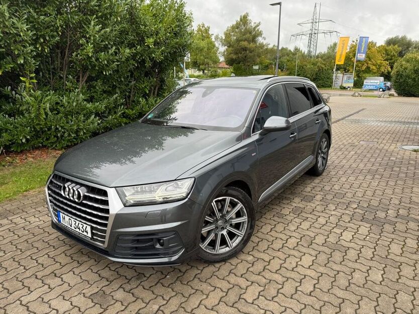 Q7