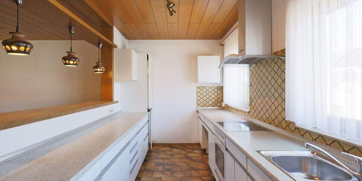 Platz für die ganze Familie - Großzügiges Haus mit schönem Garten in Nufringen 7 zimmer