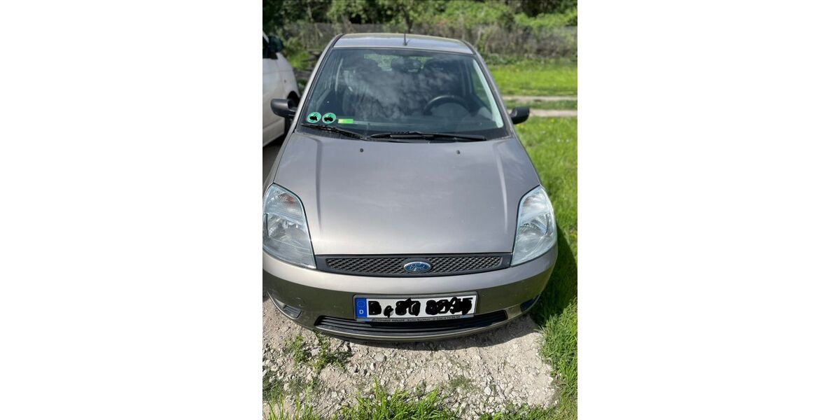 Ford Fiesta 113.337 km 2.200 &euro; Brandenburg an der Havel 14776