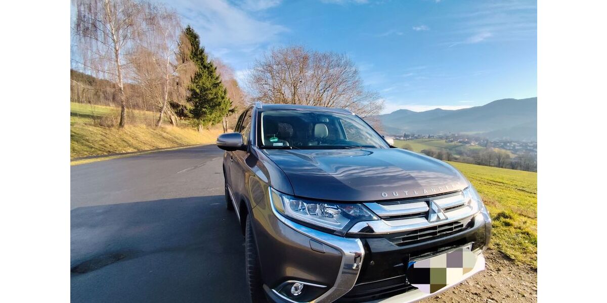Mitsubishi Outlander 94.000 km 17.900 &euro; Lam 93462