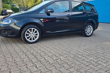 Seat Altea 132.000 km 5.500 &euro; Aachen 52068