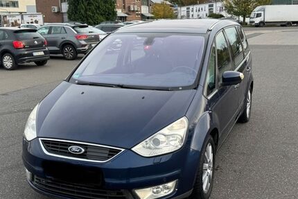Ford Galaxy 270.000 km 2.999 € Aachen 52068