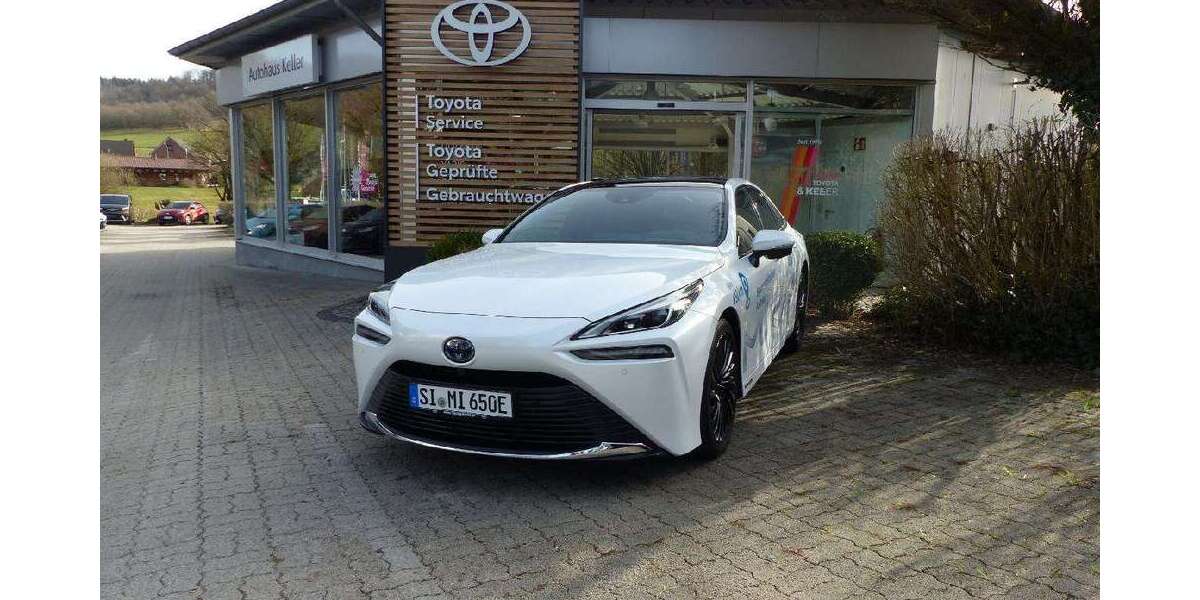 Toyota Mirai 34.480 km 19.980 &euro; Kreuztal 57223