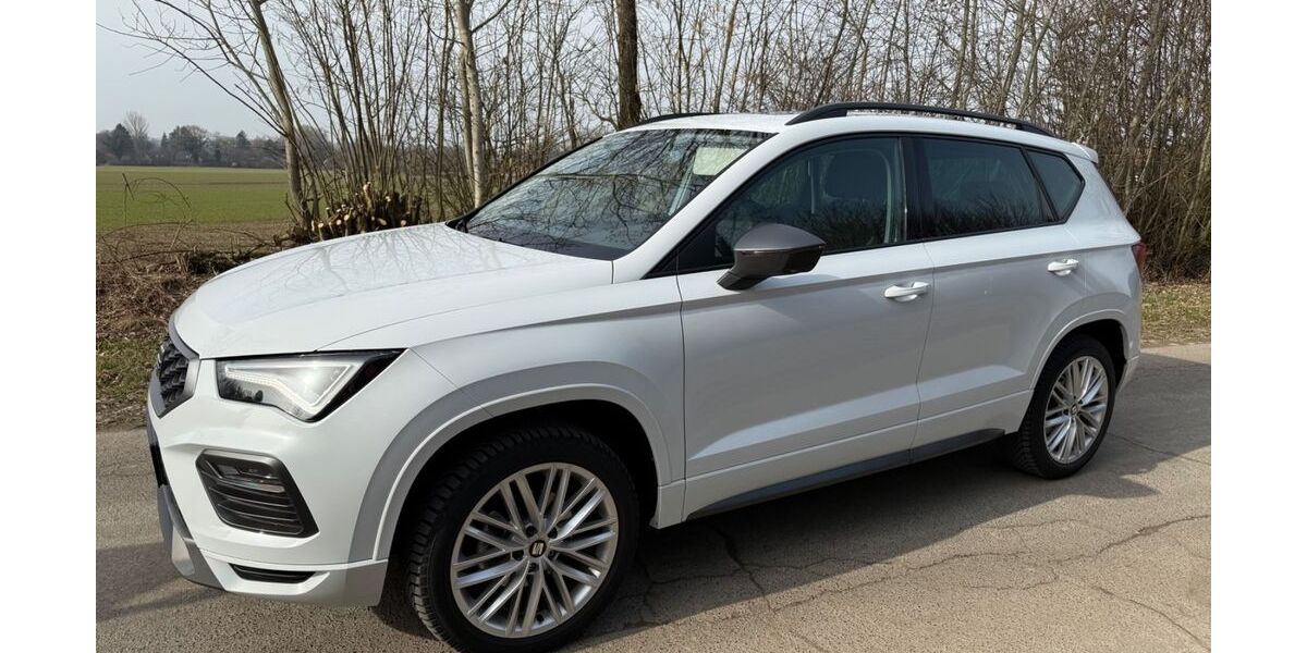 Seat Ateca 32.766 km 27.100 &euro; Schiphorst 23847