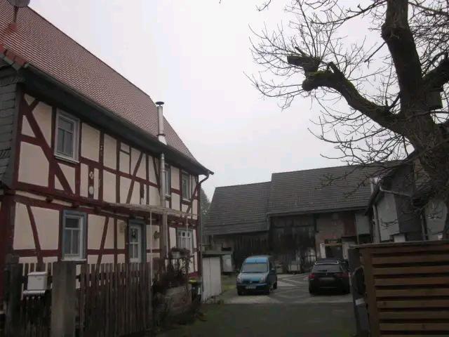 Einfamilienhaus Nidda - 7 Zimmer, 192 m&sup2;, 285.000&euro; | Angebot:27015837