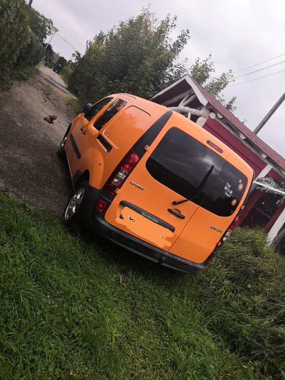Mercedes-Benz Citan 180.000 km 9.999 € BLAUFELDEN RABOLDSHAUSEN 74572