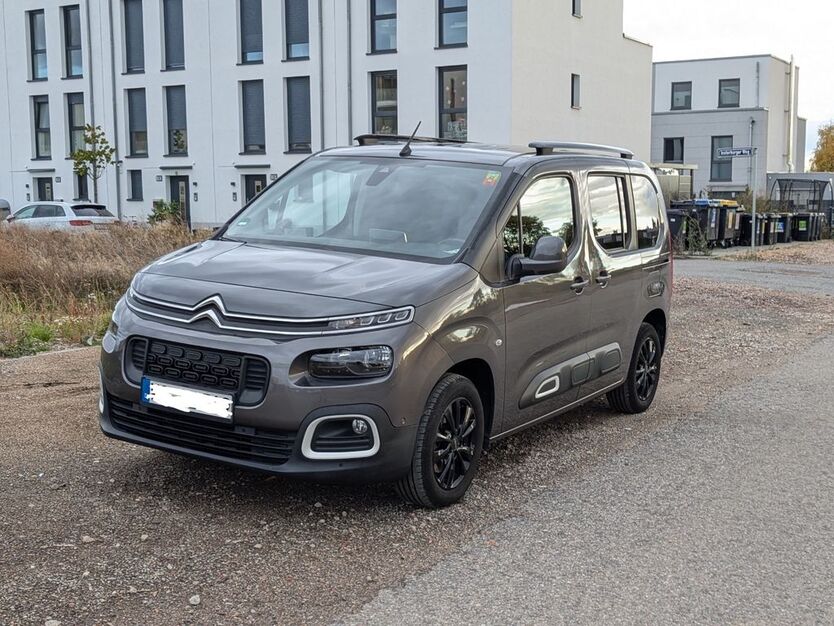 Citroen Berlingo 98.000 km 15.600 € Wiesbaden 65207