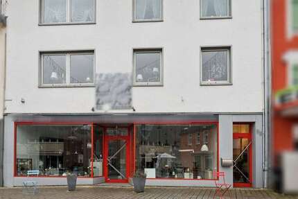 Haus zum Kaufen in Gerolstein 225.000 € 180.96 m² 9 zimmer