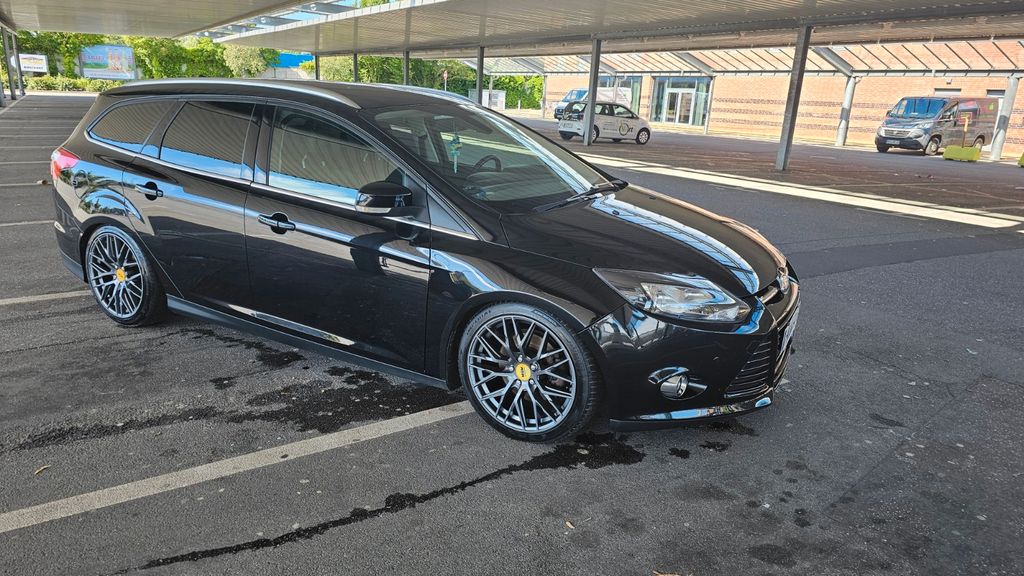 Ford Focus 208.500 km 2.900 &euro; Rostock 18107