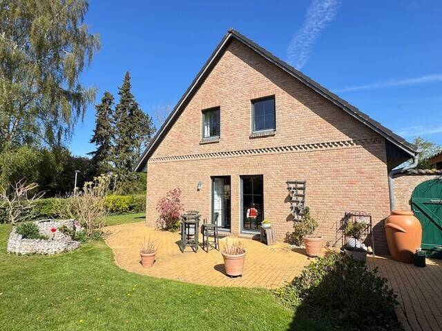 Einfamilienhaus Eutin - 6 Zimmer, 201 m&sup2;, 698.500&euro; | Angebot:26438394