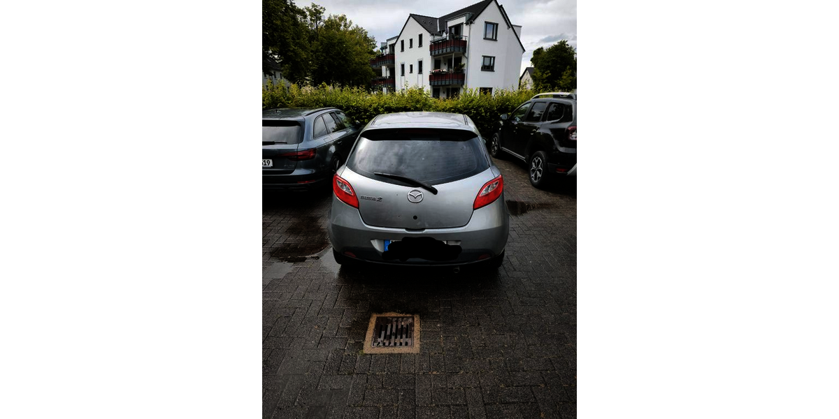 Mazda 2 145.000 km 1.900 &euro; Rheinberg 47495