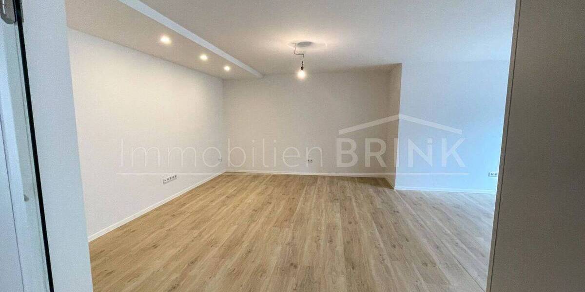 Etagenwohnung Markt Erlbach - 2 Zimmer, 86 m&sup2;, 750&euro; | Angebot:26257286