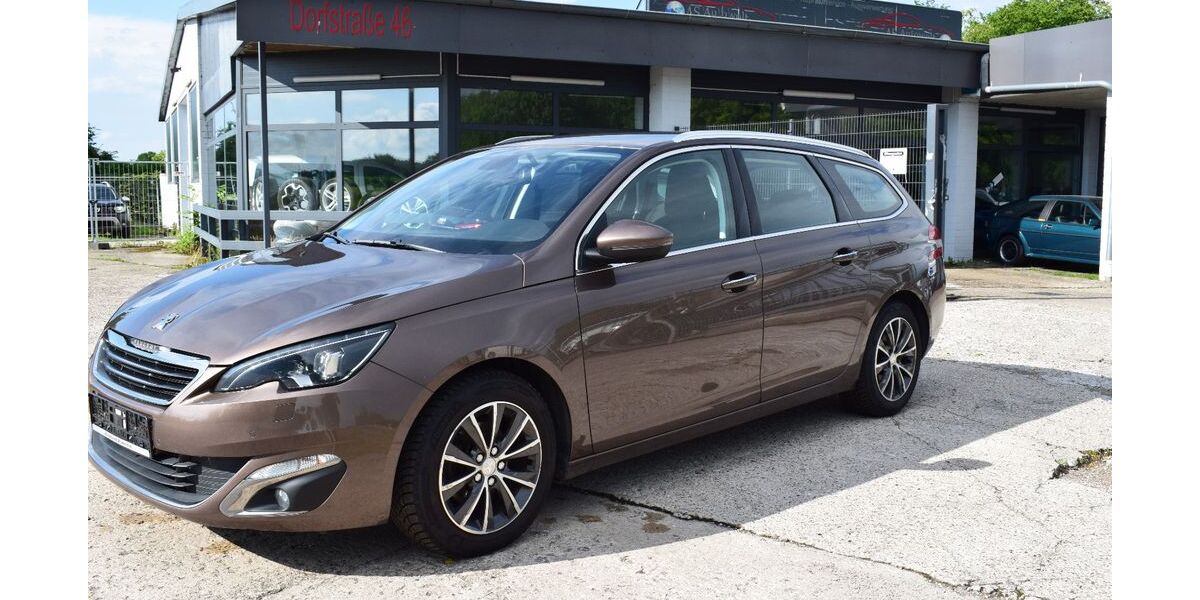 Peugeot 308 123.000 km 6.900 &euro; BLUMENTHAL 24241