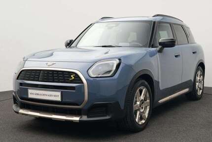 Mini Countryman SE All4 7.438 km 43.560 &euro; München 80788