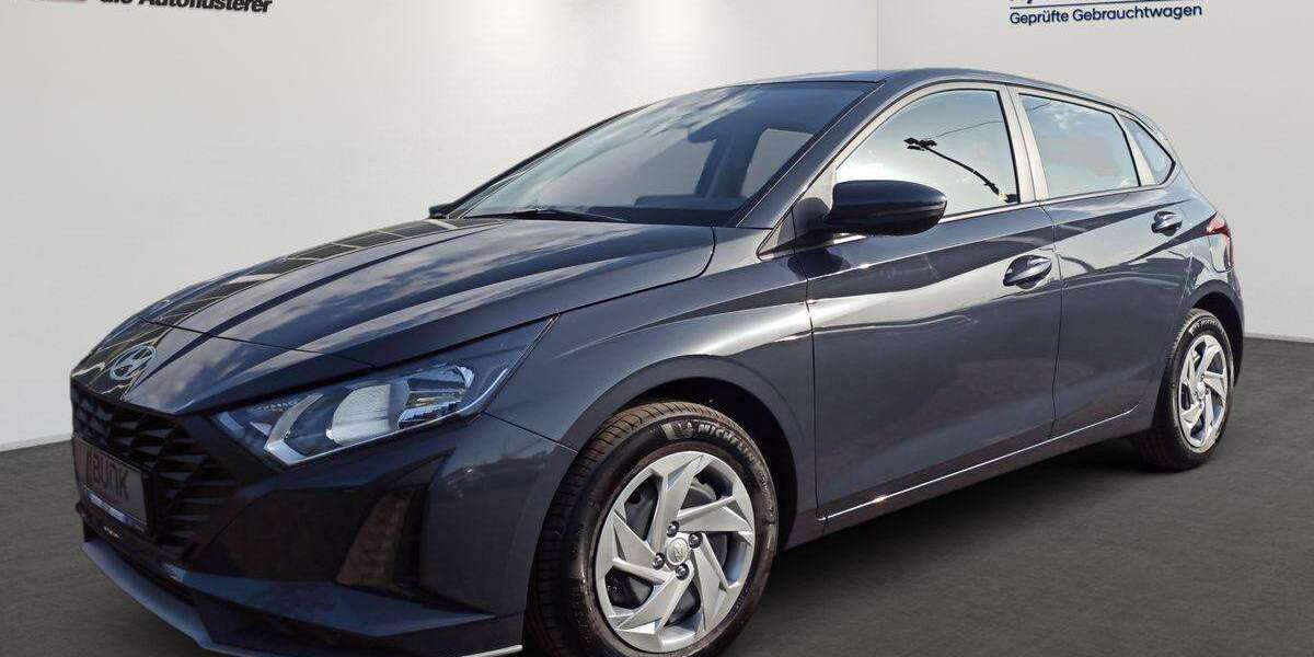 Hyundai i20 5.121 km 17.568 &euro; Völklingen 66333
