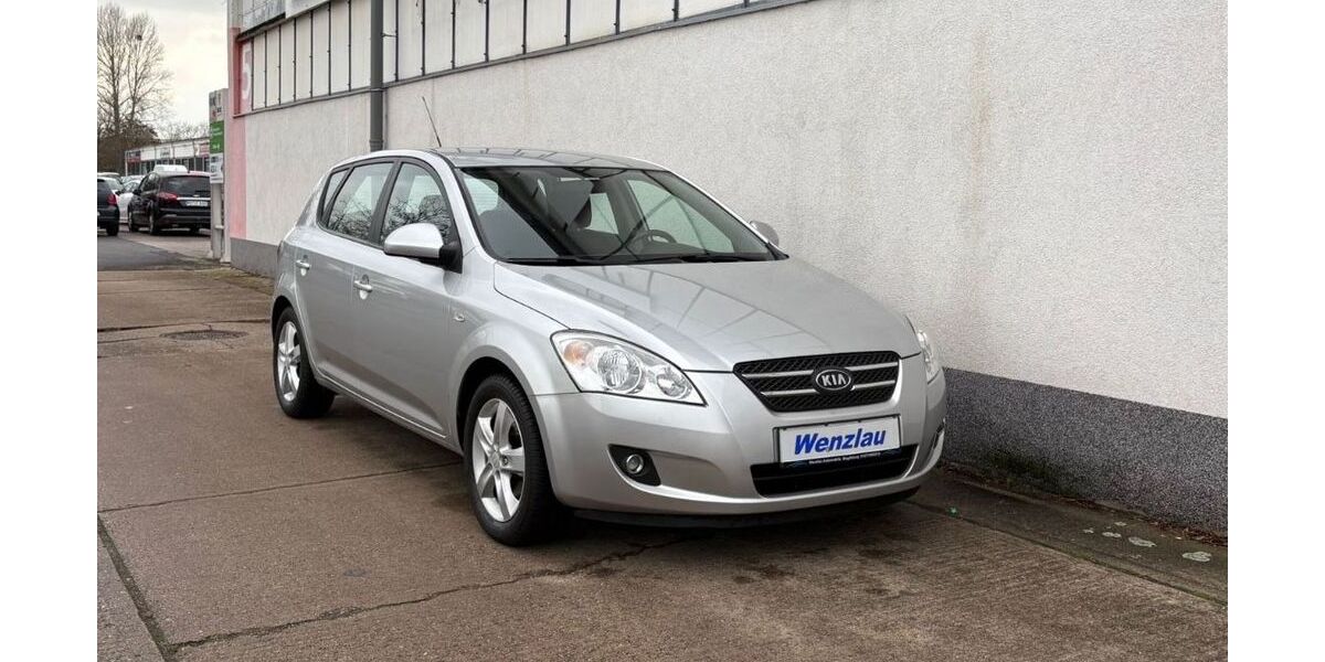 Kia ceed / Ceed 100.000 km 3.950 &euro; Magdeburg 39128