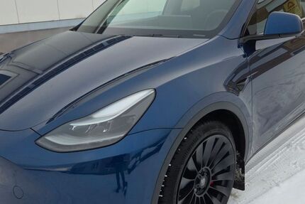 Tesla Model Y 50.000 km 42.990 &euro; Braunschweig 38112