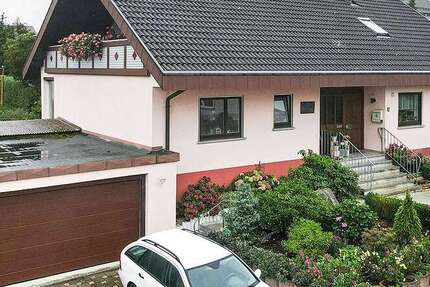 Haus zum Kaufen in Winterlingen-Benzingen 435.000 € 183.86 m² 6 zimmer