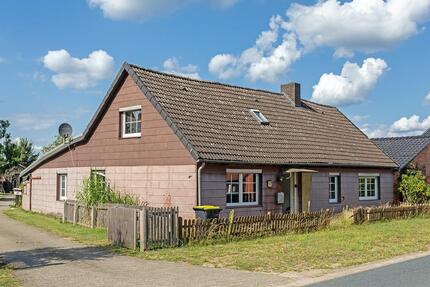 EIN HÄUSCHEN IM GRÜNEN 5 zimmer