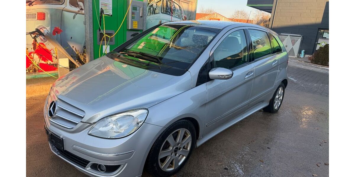 Mercedes-Benz B 200 269.258 km 900 &euro; Dietenhofen 90599