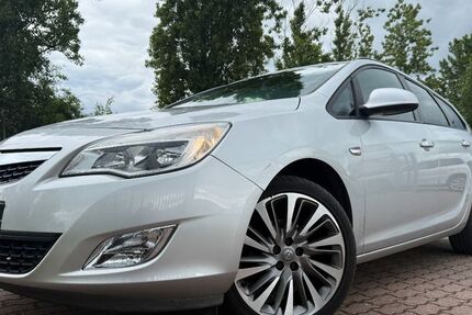 Opel Astra 153.000 km 3.298 € hockenheim 68766