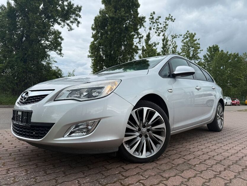 Opel Astra 153.000 km 3.298 € hockenheim 68766