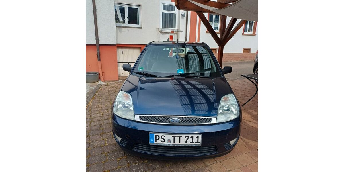 Ford Fiesta 241.688 km 600 &euro; Wilgartswiesen 76848
