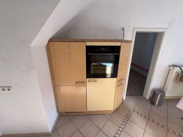 480GS2 - Charmante 4-Zimmer-Wohnung mit Kamin und Einbauküche – direkt an Schule und Bahnhof 4 zimmer