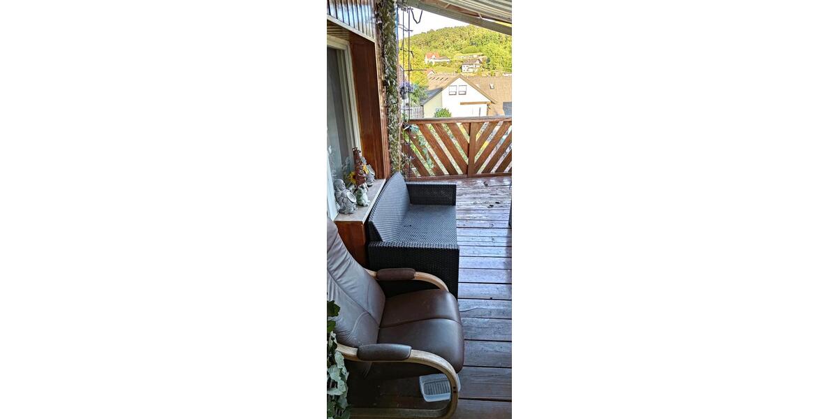 Zweistöckiges Haus zu verkaufen für zwei Familien mit 5 Zimmer 5 zimmer