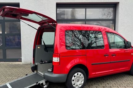VW Caddy 96.000 km 14.950 € Würzburg 97084