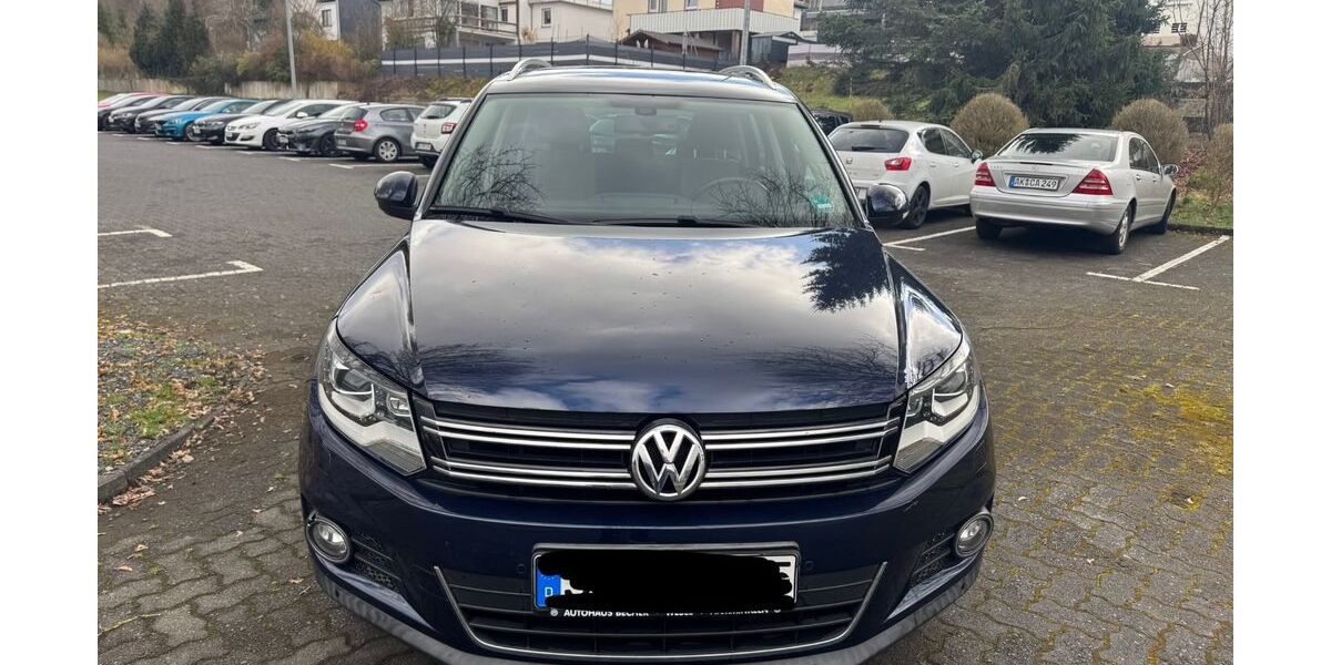 VW Tiguan 132.800 km 7.999 &euro; Neunkirchen 57290