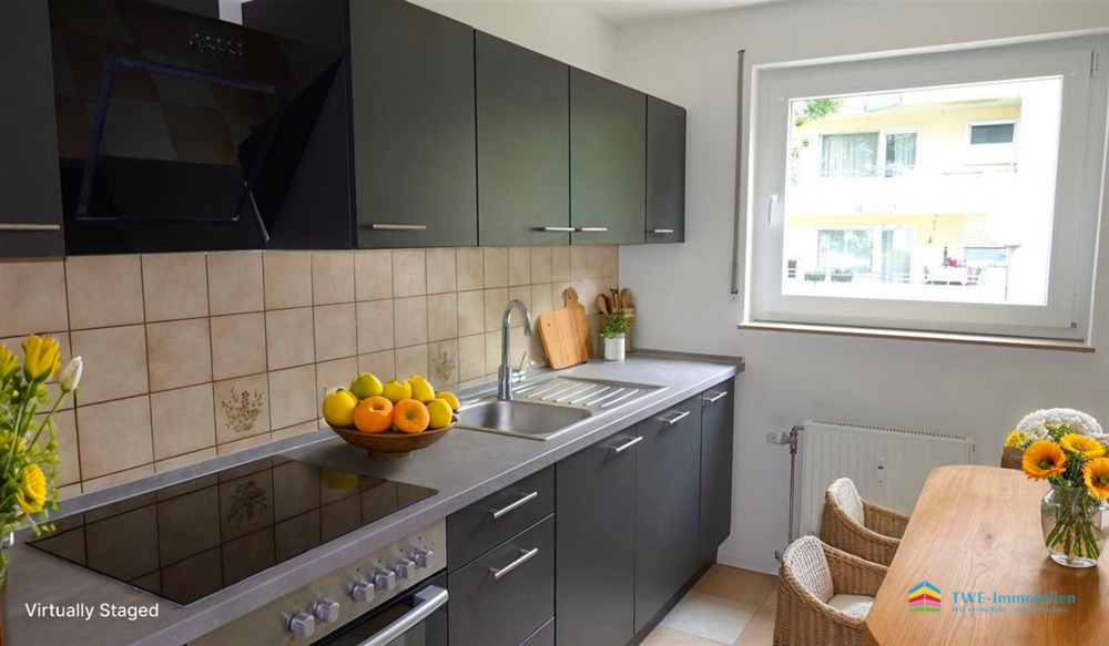 Etagenwohnung Ravensburg Innenstadt - 3 Zimmer, 87 m&sup2;, 310.000&euro; | Angebot:25692803