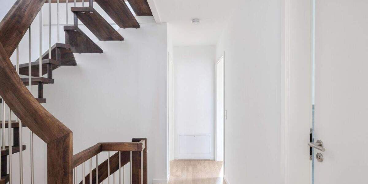 Reihenendhaus Stade - 5 Zimmer, 129 m&sup2;, 1.750&euro; | Angebot:25877239