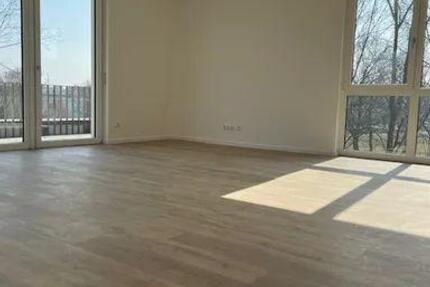 Wohnung Königs Wusterhausen - 4 Zimmer, 113 m&sup2;, 1.875&euro; | Angebot:23602745