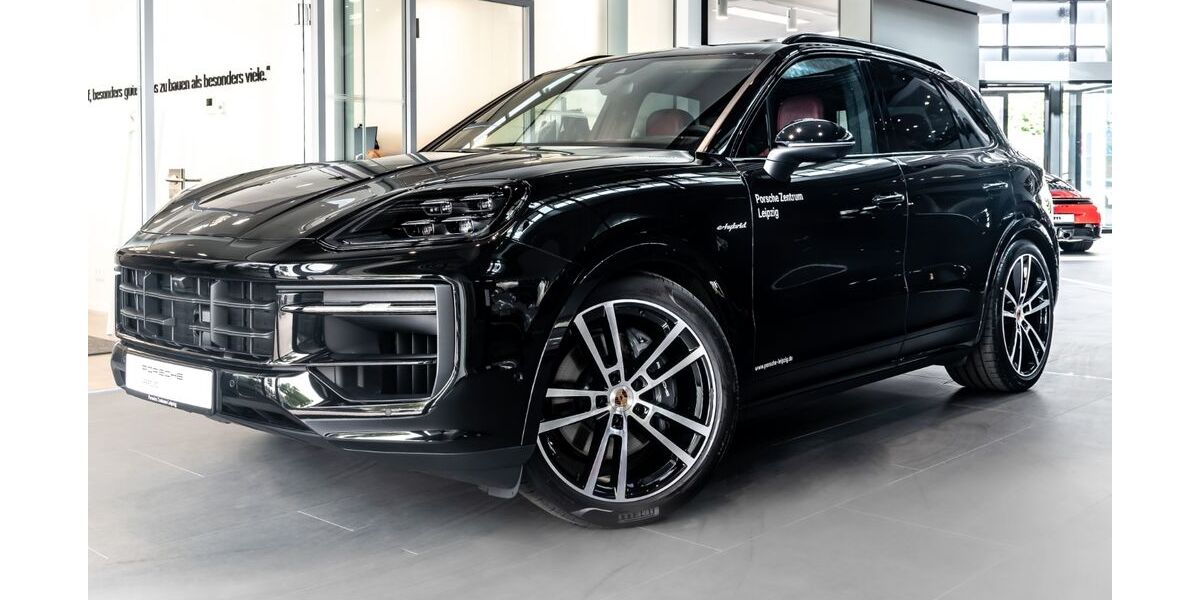 Porsche Cayenne 9.900 km 115.800 € Leipzig 04356