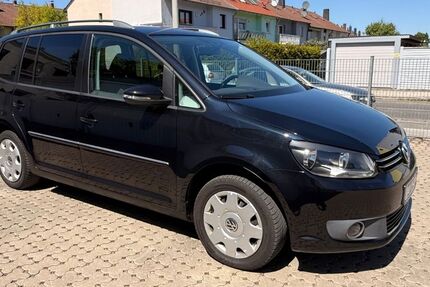 VW Touran 207.341 km 6.600 &euro; Nürnberg 90441