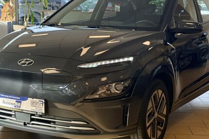 Hyundai KONA 45.374 km 15.340 &euro; Hennef 53773