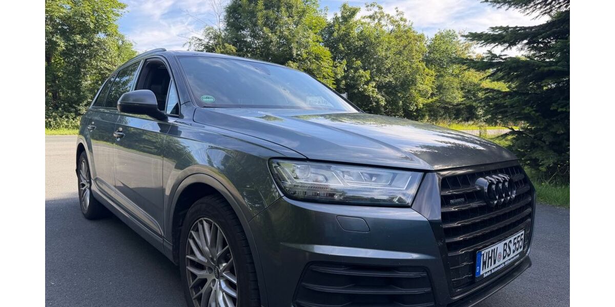 Audi Q7 230.000 km 28.900 &euro; Wilhelmshaven 26389