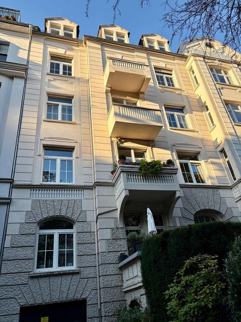 Wohnung zum Mieten in Wiesbaden 1.500 € 87.5 m² 3 zimmer