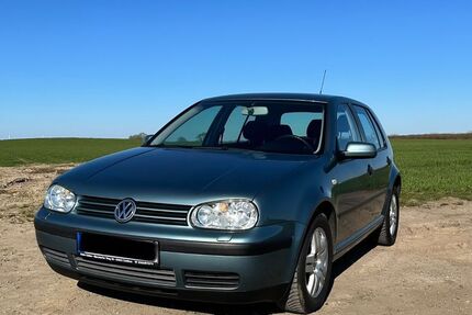 VW Golf 169.450 km 2.950 &euro; Ratzeburg 23909